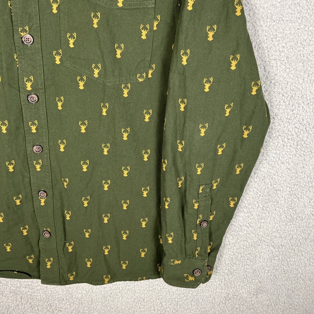DULUTH Trading Untucked Mens LT Relaxed Fit Flannel Shirt Green Deer Buck Print‎ - Picture 3 of 12